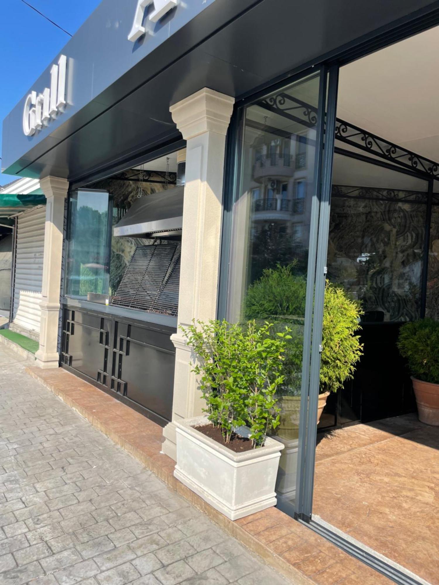 Hotel Avenue Равда Экстерьер фото